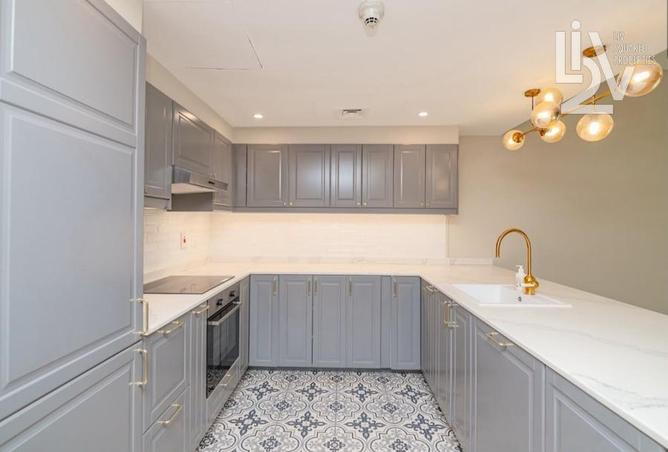 144617208 - Property Image 3