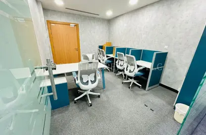 مكتب - استوديو - 2 حمامات للايجار في القلعة - الخليج التجاري - دبي