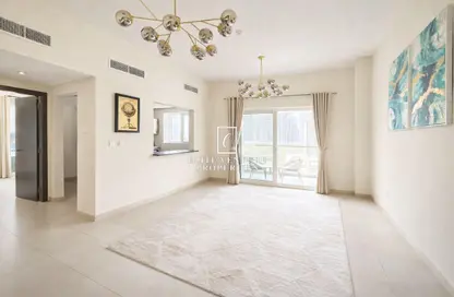 شقة - غرفة نوم - 2 حمامات للايجار في مرتفعات الصقر - مدينة دبي الرياضية - دبي