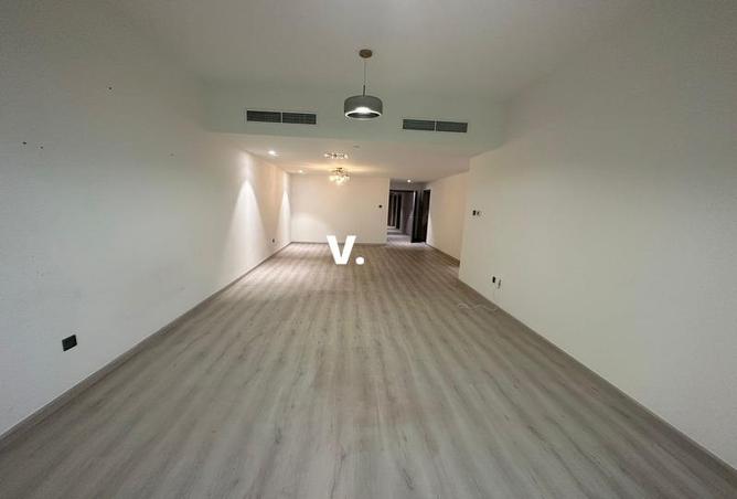 63649266 - صورة العقار 2