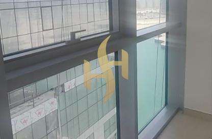 Apartment - 2 Bedrooms - 3 Bathrooms for rent in Radiant Square - City Of Lights - Al Reem Island - Abu Dhabi