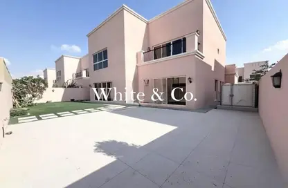 Villa - 4 Bedrooms - 5 Bathrooms for rent in Nad Al Sheba 3 - Nad Al Sheba - Dubai