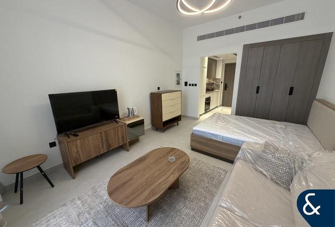 54930121 - Property Main Image