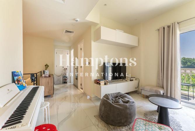 56134953 - Property Image 2