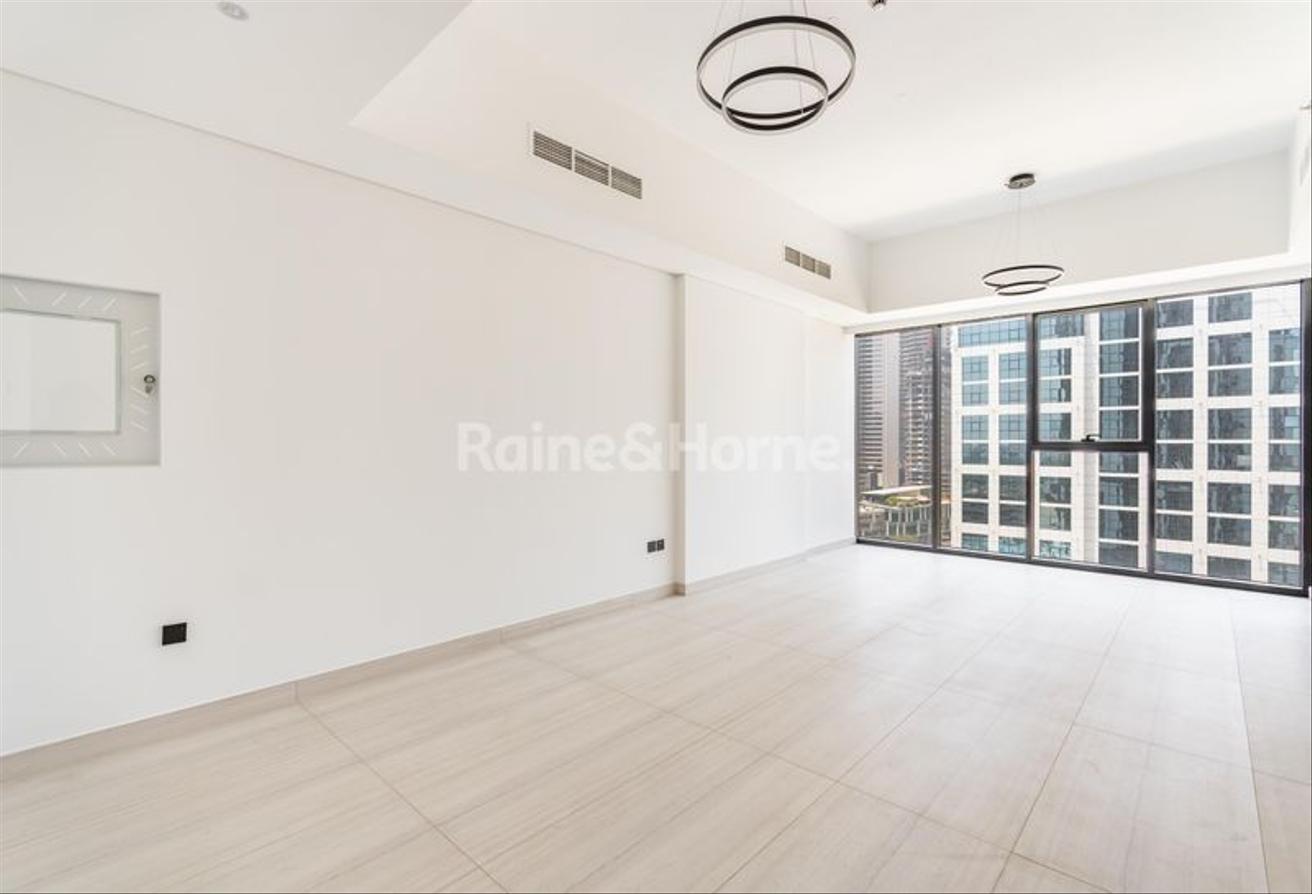 3BR + Maids I Spacious I Ready to Move I Brand New photo 2