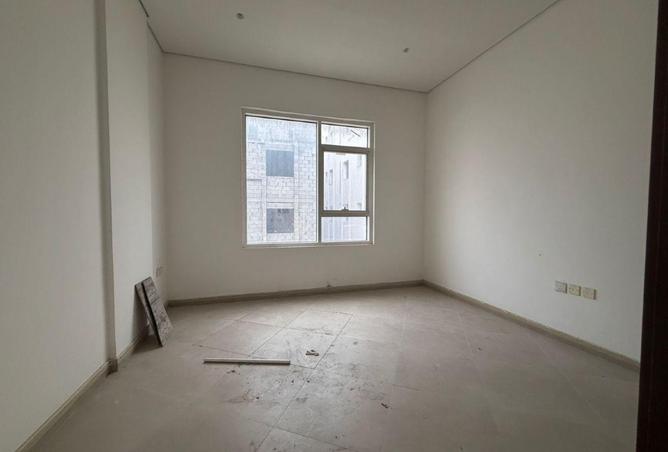 75783085 - Property Main Image