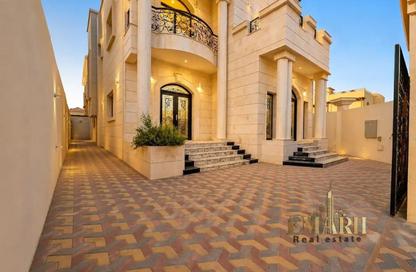 Villa - 5 Bedrooms - 7 Bathrooms for sale in Al Rawda 3 - Al Rawda - Ajman