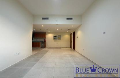 Apartment - 2 - 3 for rent in Al Yakka Residence - Al Mankhool - Bur Dubai - Dubai