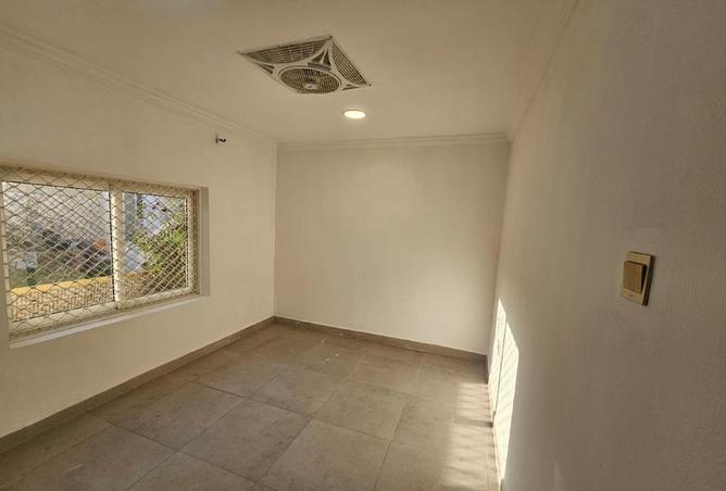 56154817 - Property Main Image