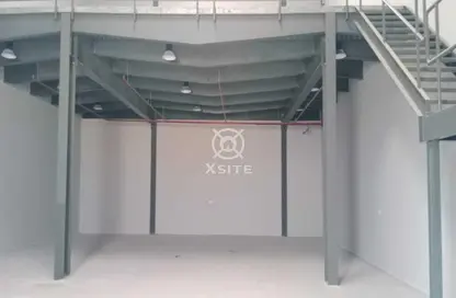 Warehouse - Studio - 1 Bathroom for rent in Dubai Commercity - Umm Ramool - Dubai