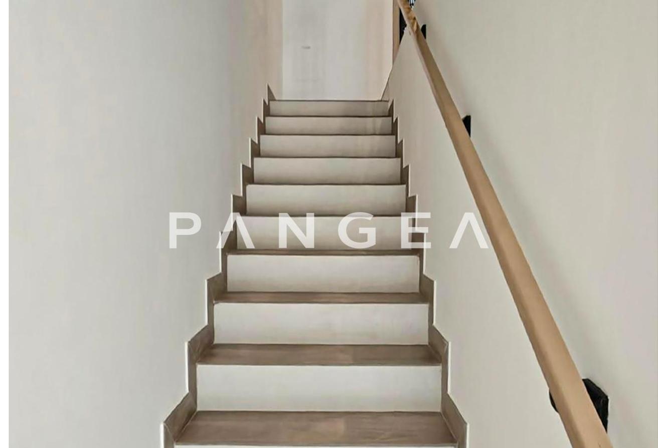 Single Row | Near Lagoon | Middle Corner Unit photo 6