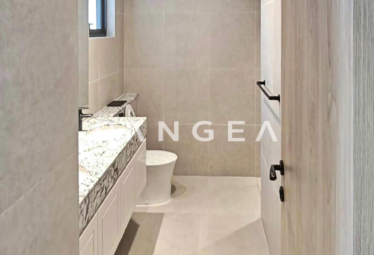 Single Row | Near Lagoon | Middle Corner Unit photo 8