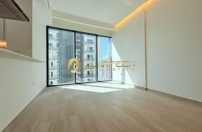 شقة - غرفة نوم - 2 حمامات للايجار في ذا ايست كريست - ديستريكت 17 - قرية جميرا الدائرية - دبي شقة - غرفة نوم - 2 حمامات للايجار في ذا ايست كريست - ديستريكت 17 - قرية جميرا الدائرية - دبي