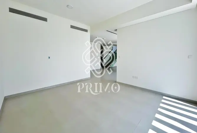 150042242 - Property Image 3
