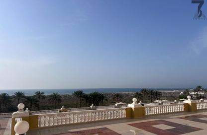Apartment - 2 Bedrooms - 3 Bathrooms for rent in Royal Breeze 4 - Royal Breeze - Al Hamra Village - Ras Al Khaimah