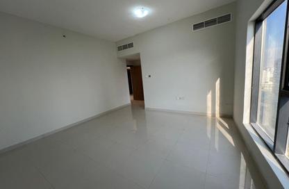 Apartment - 2 Bedrooms - 2 Bathrooms for rent in Gulfa Towers - Al Rashidiya 1 - Al Rashidiya - Ajman