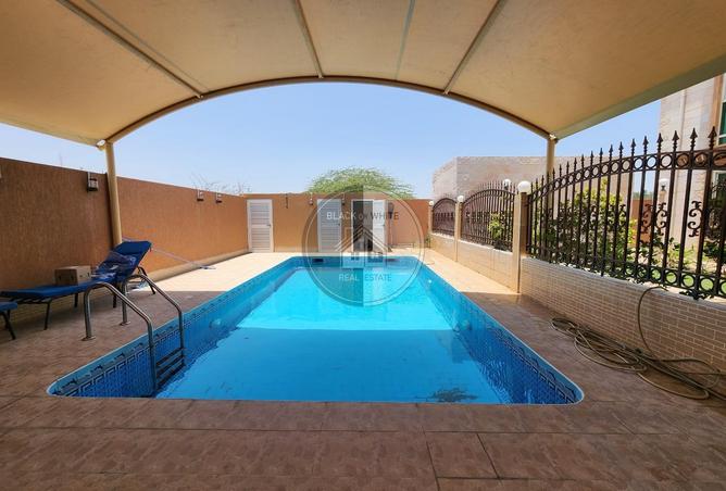 16111220 - Property Image 2