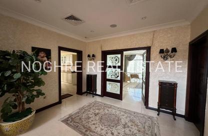 Villa - 4 Bedrooms - 5 Bathrooms for rent in Signature Villas Frond P - Signature Villas - Palm Jumeirah - Dubai