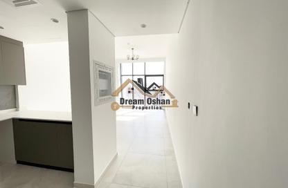 Apartment - 1 Bedroom - 2 Bathrooms for rent in Sama Al Jaddaf - Al Jaddaf - Dubai