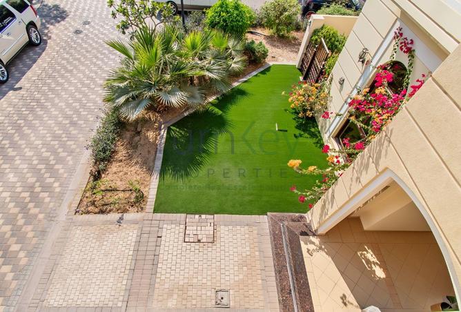 123834432 - Property Image 2