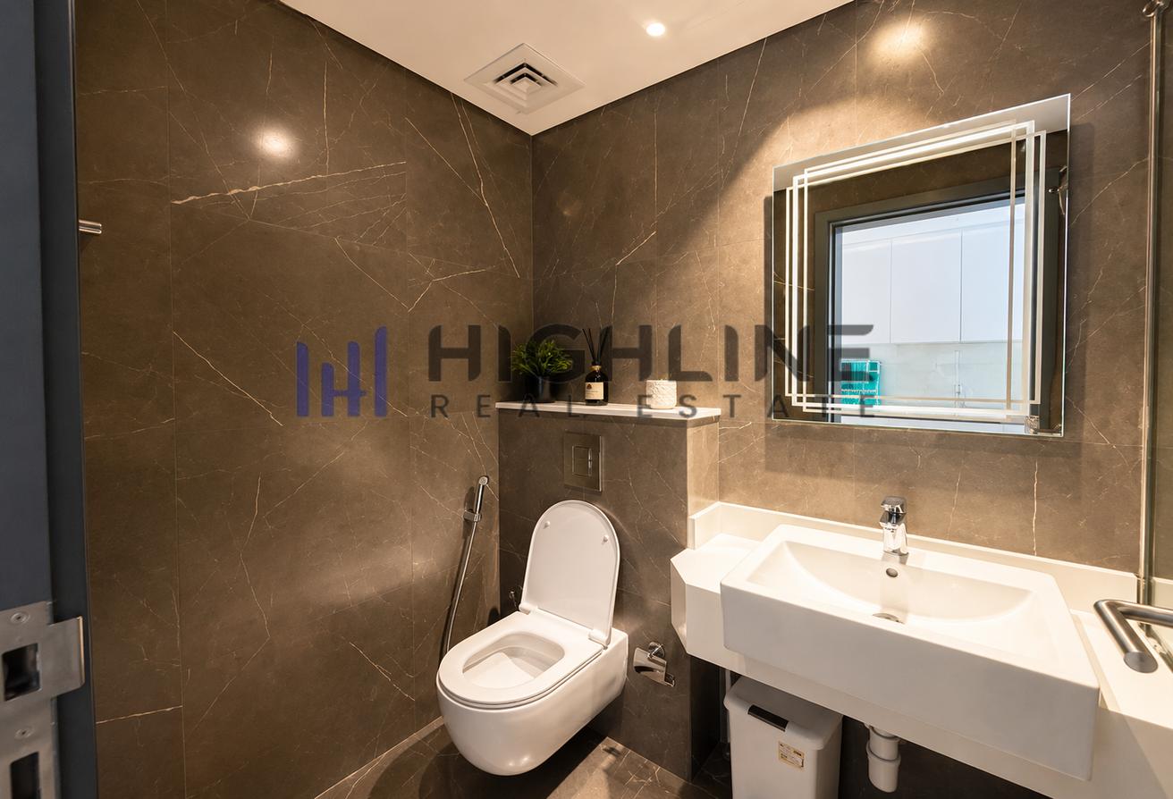 Fully Furnished Studio|Flexible Cheques |Low Floor photo 5