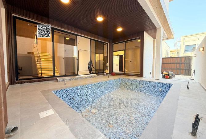 100404200 - Property Image 2