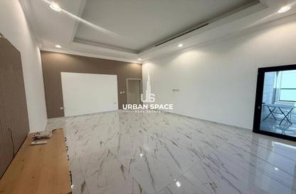 Villa - 5 - 6 for rent in Nad Al Sheba Gardens 1 - Nad Al Sheba Gardens - Nad Al Sheba 1 - Nad Al Sheba - Dubai Villa - 5 - 6 for rent in Nad Al Sheba Gardens 1 - Nad Al Sheba Gardens - Nad Al Sheba 1 - Nad Al Sheba - Dubai