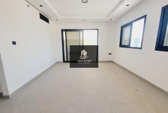 79382749 - Property Image 2