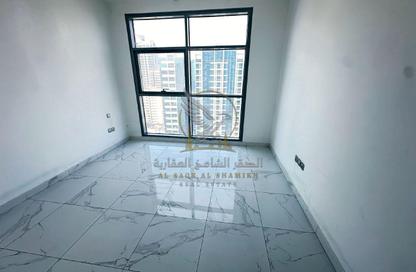 Apartment - 2 - 3 for rent in Al Majaz 1 - Al Majaz - Sharjah Apartment - 2 - 3 for rent in Al Majaz 1 - Al Majaz - Sharjah