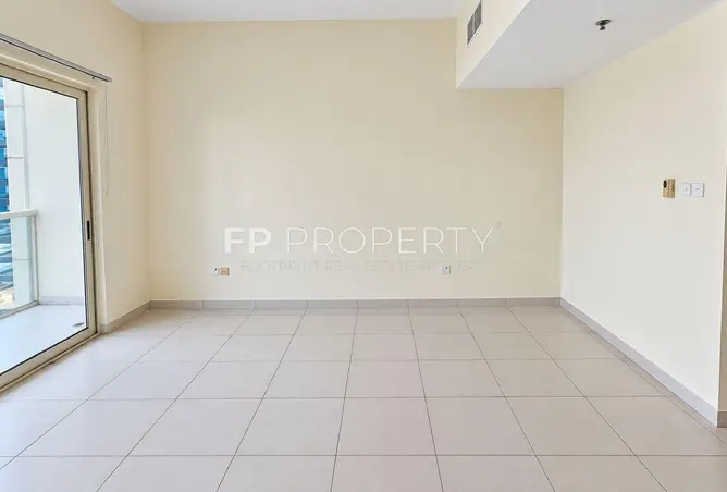 156902102 - Property Image 2