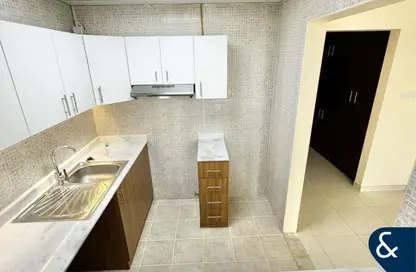 شقة - غرفة نوم - 2 حمامات للبيع في برج سكالا - الخليج التجاري - دبي