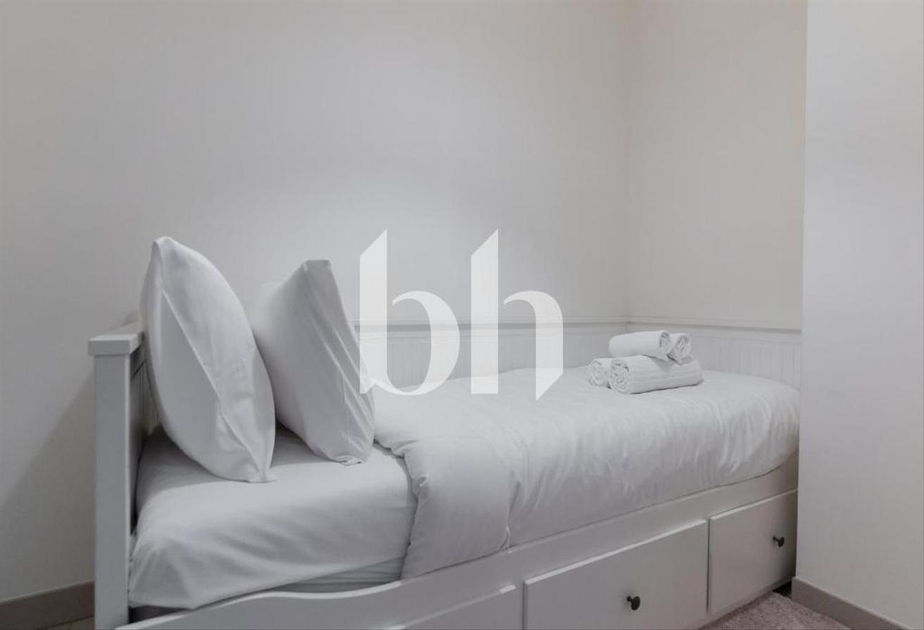 Fully Furnished | High Flr | Vacant | Maid's Room photo 8