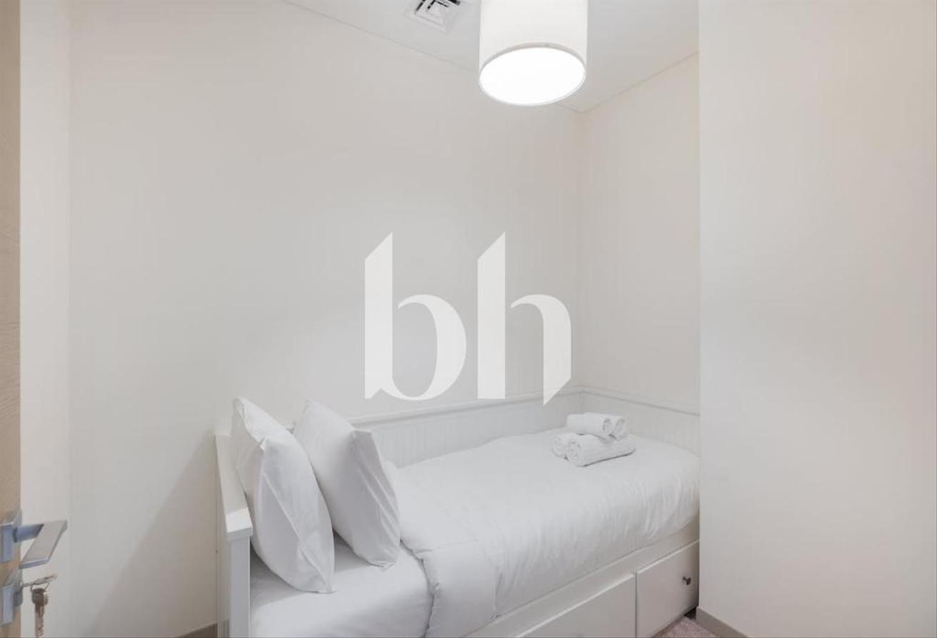Fully Furnished | High Flr | Vacant | Maid's Room photo 7