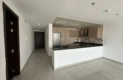 شقة - غرفة نوم - 1 حمام للايجار في ماريا تاور - الفرجان - دبي