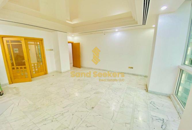 89635478 - Property Image 3