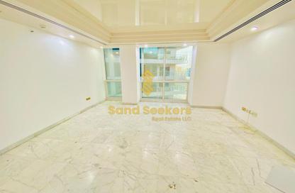 Apartment - 3 Bedrooms - 4 Bathrooms for rent in Corniche Road - Abu Dhabi