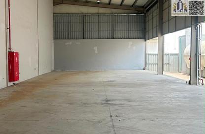 Warehouse - Studio - 2 for rent in Umm Dir - Umm Al Quwain