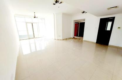 Apartment - 2 Bedrooms - 3 Bathrooms for rent in New Al Taawun Road - Al Taawun - Sharjah