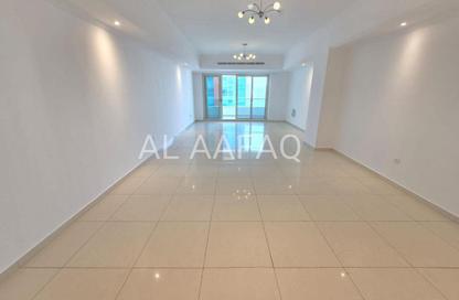 Apartment - 3 Bedrooms - 4 Bathrooms for rent in Al Majaz 1 - Al Majaz - Sharjah