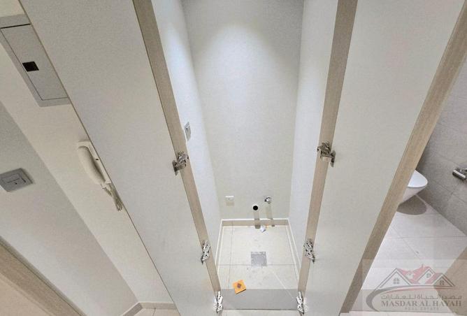 82787195 - Property Image 2