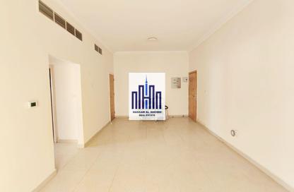 Apartment - 2 Bedrooms - 3 Bathrooms for rent in Muwailih Building - Muwaileh - Sharjah