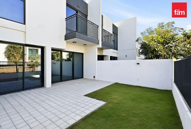 2OkEOPOgxOq - Property Main Image