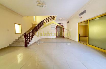 Villa - 4 - 4 for rent in Al Falaj - Al Riqqa - Sharjah
