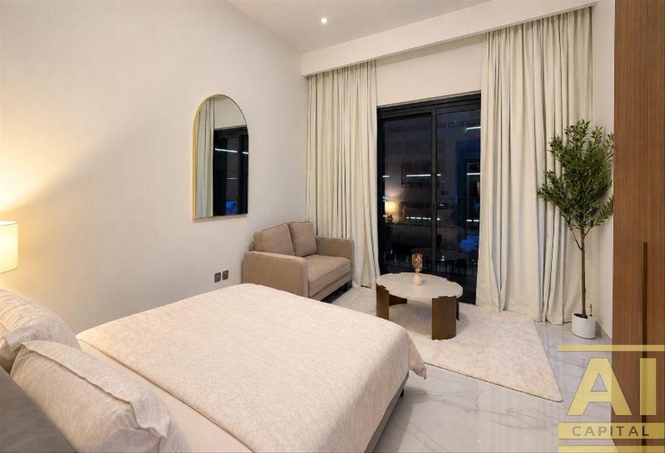 Brand New | Fully Furnished | Park & Pool View photo 9
