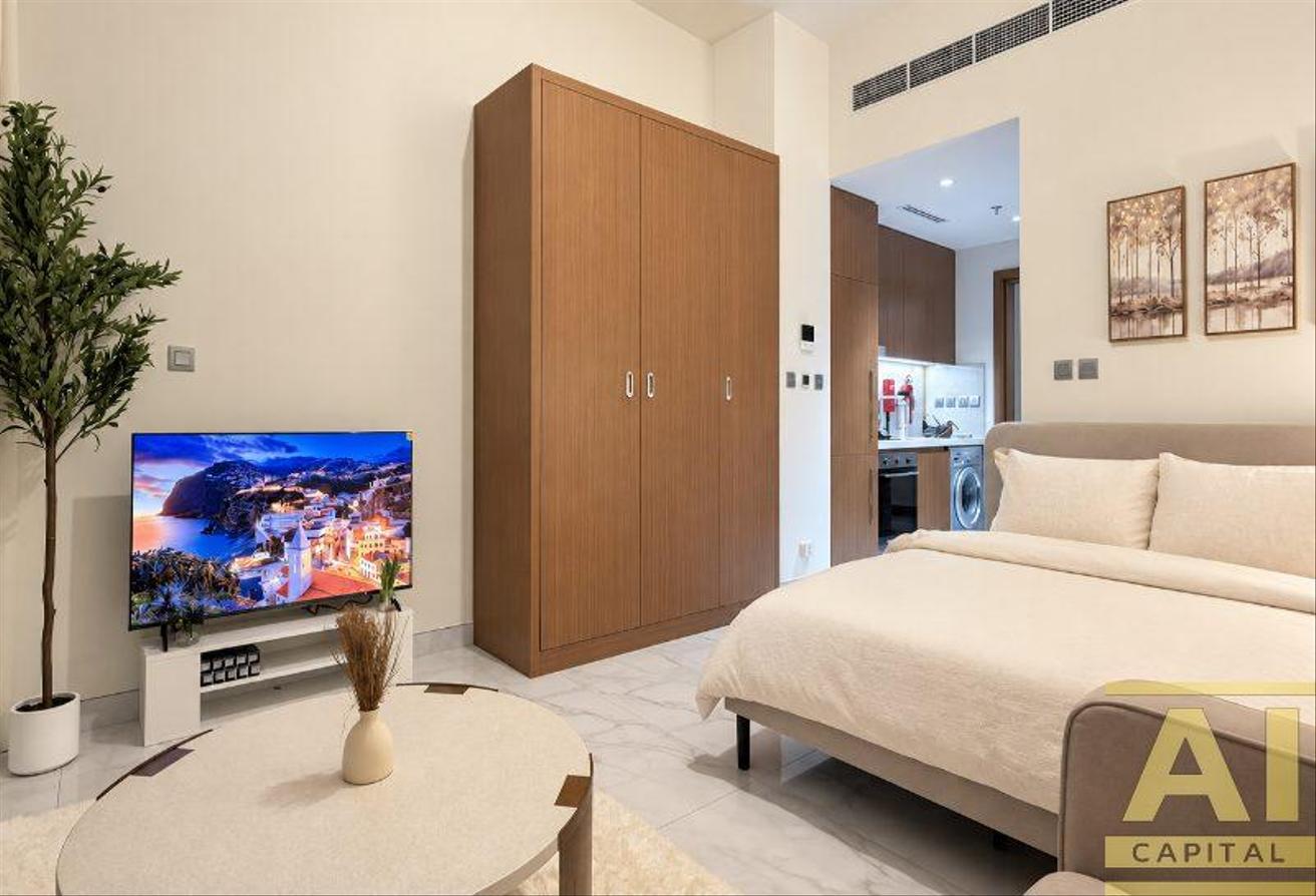Brand New | Fully Furnished | Park & Pool View photo 4