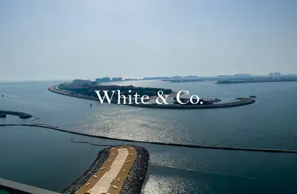Apartment - 2 Bedrooms - 2 Bathrooms for sale in Beach Vista Tower 2 - Beach Vista - Emaar Beachfront - Dubai Harbour - Dubai
