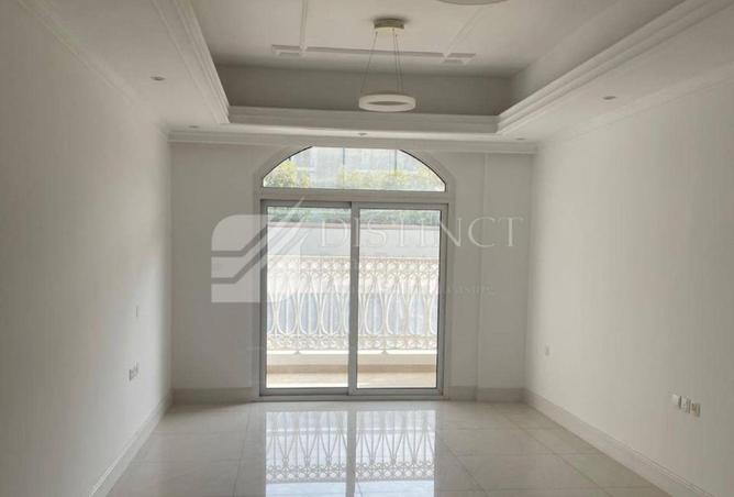 136571778 - Property Image 2