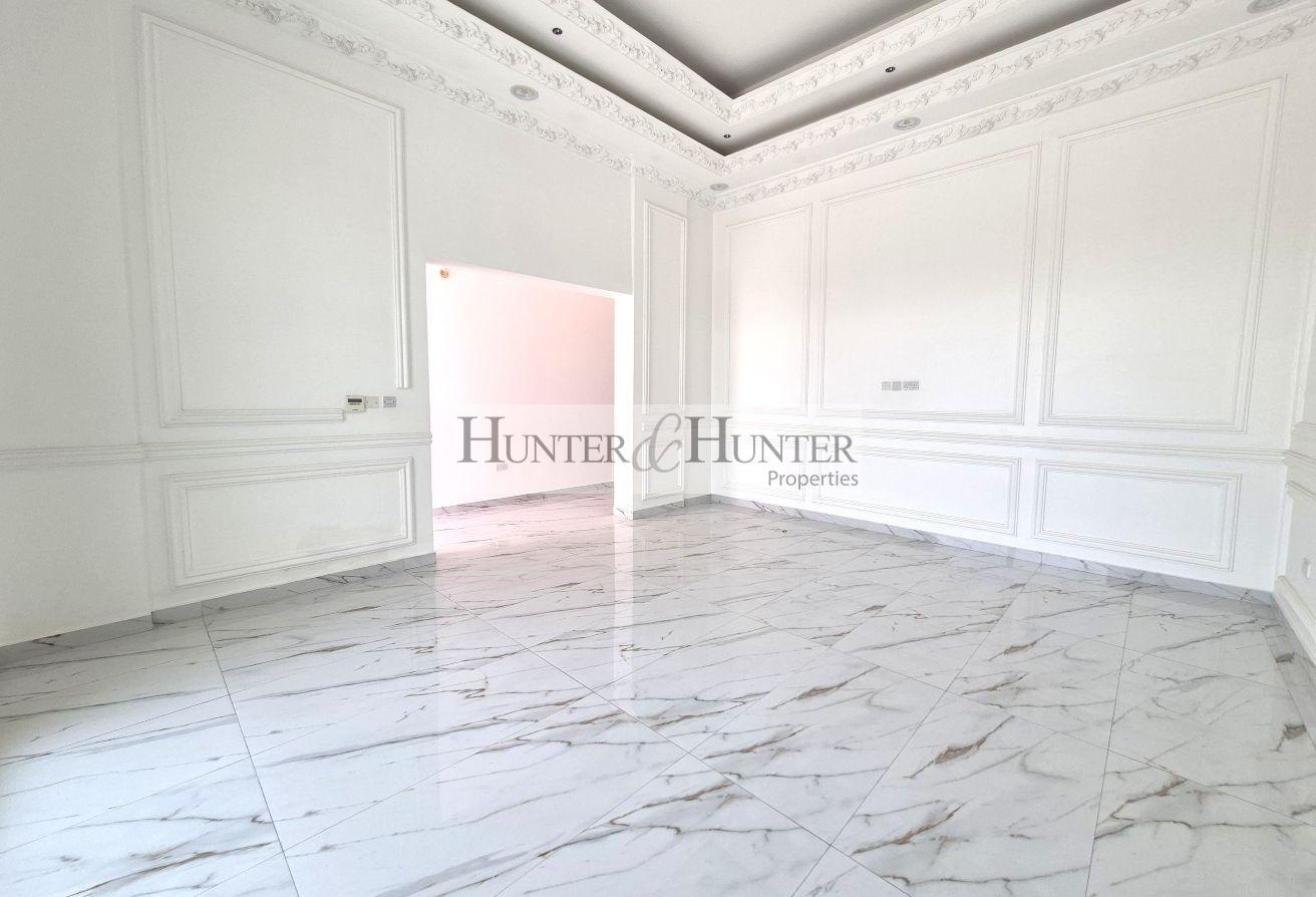 BRAND NEW | TV LOUNGE | LIVING ROOM | ALL ENSUITE photo 7