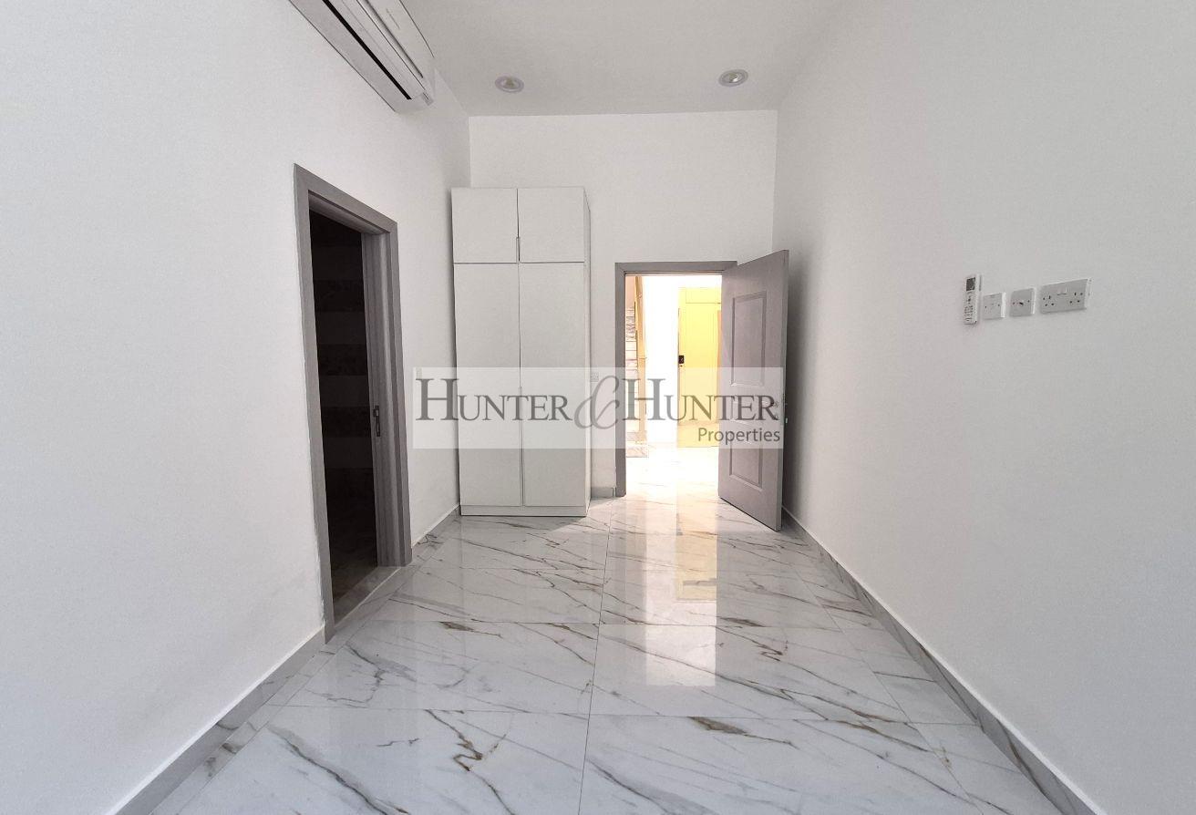 BRAND NEW | TV LOUNGE | LIVING ROOM | ALL ENSUITE photo 16
