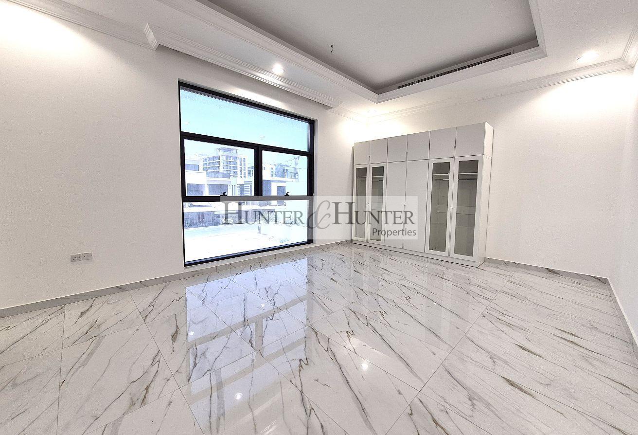 BRAND NEW | TV LOUNGE | LIVING ROOM | ALL ENSUITE photo 24